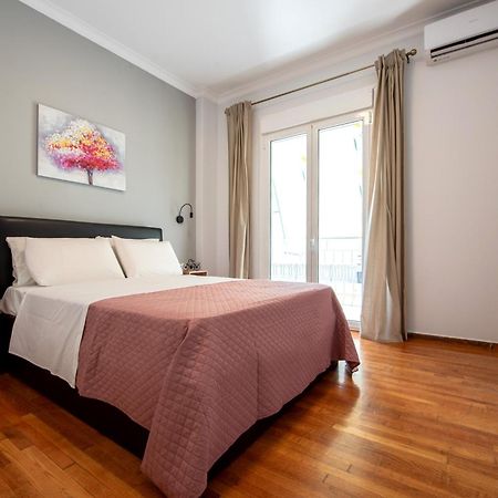 Spacious And Modern One Bedroom Apartment Athènes Extérieur photo
