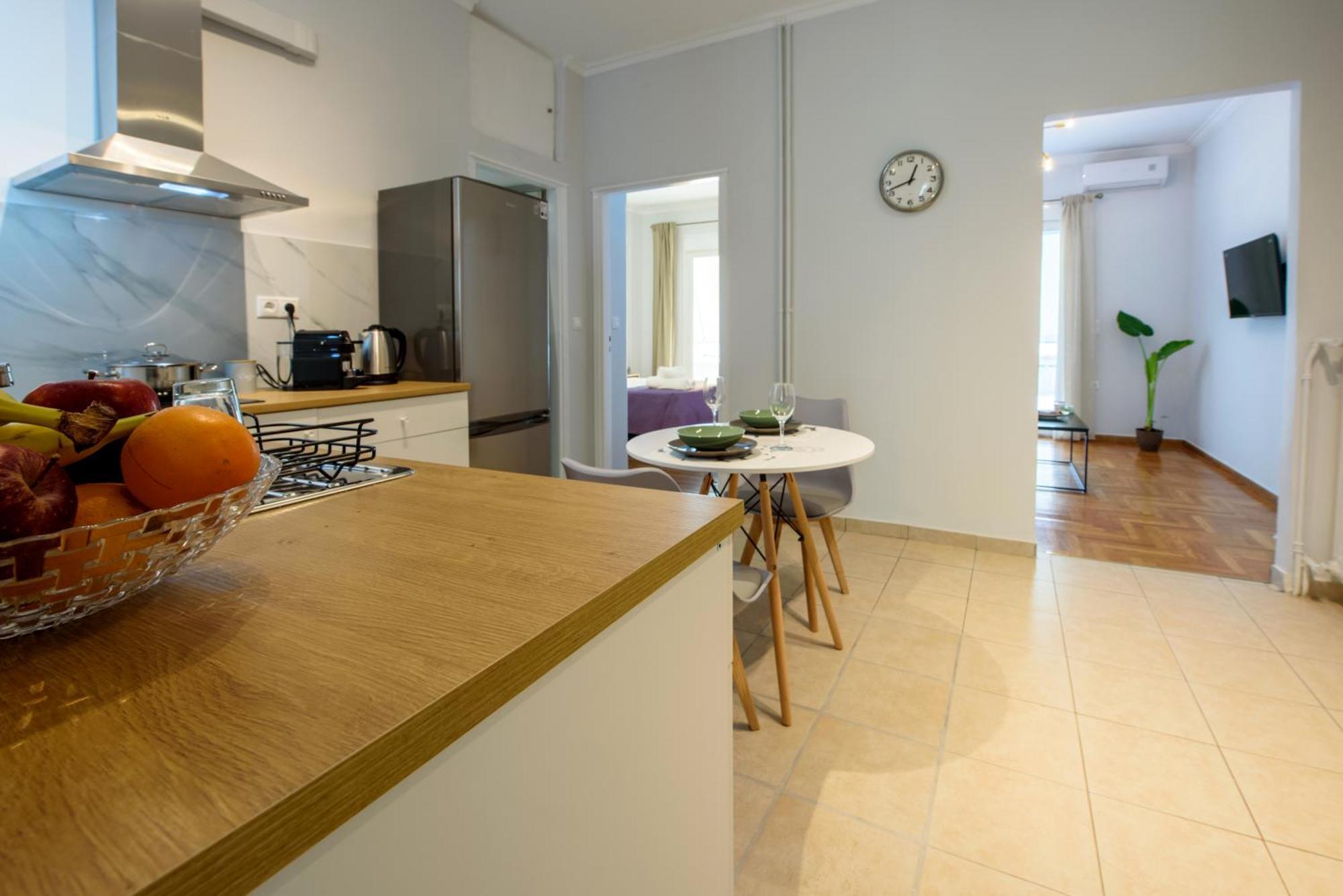 Spacious And Modern One Bedroom Apartment Athènes Extérieur photo